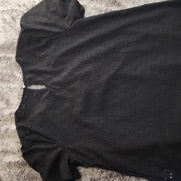 Join DE Vivre Black short sleeve Blouse NWOT size 1x - Picture 4 of 4